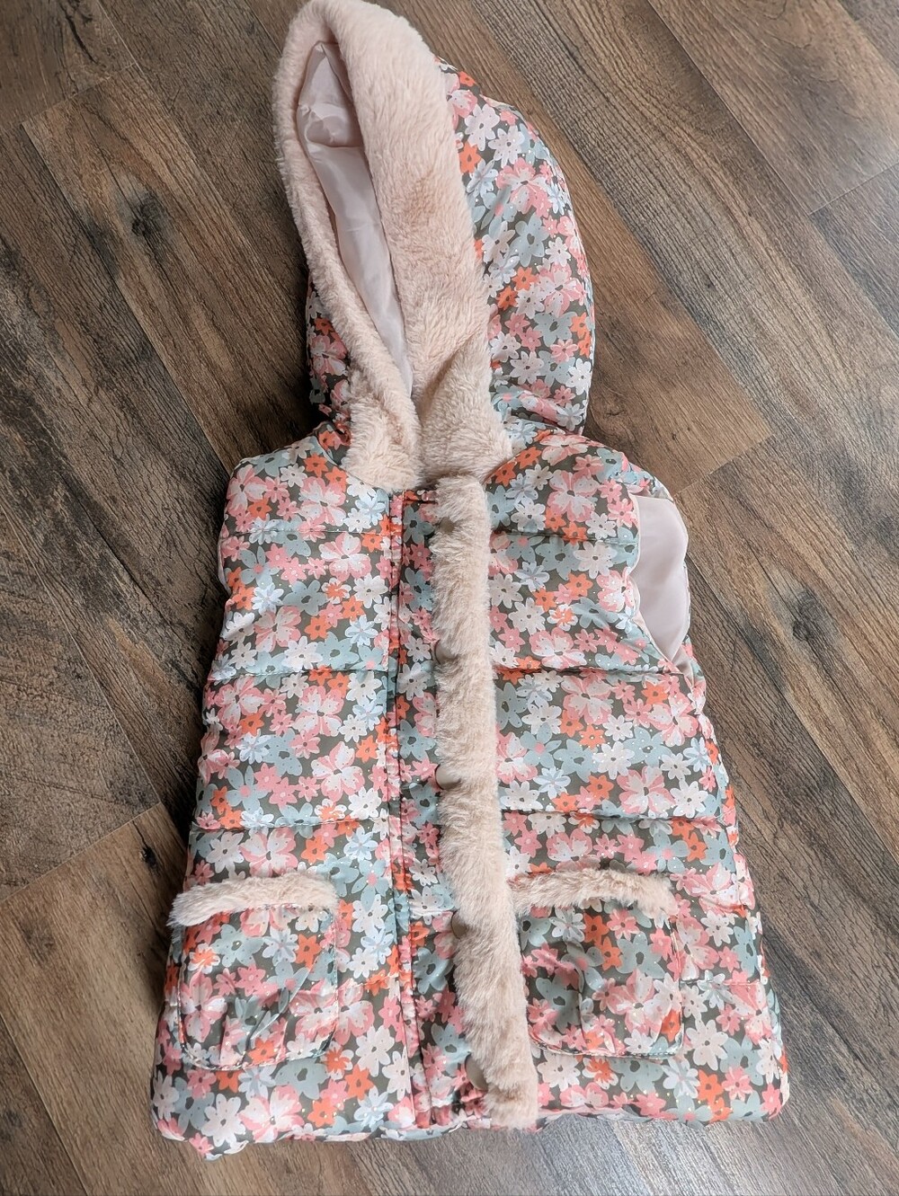 Little Lass 18M Floral Hooded Puffer Vest Faux Fur Metallic Gold Toddler